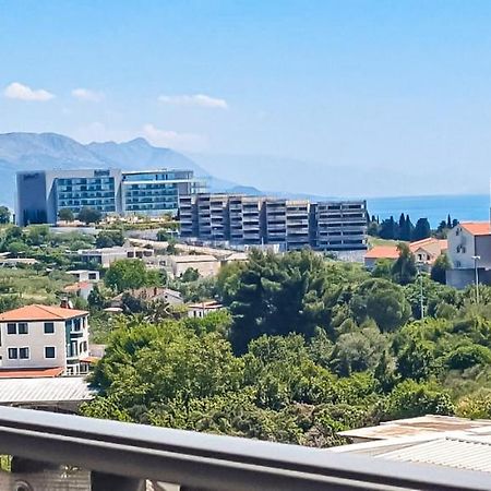 Apartment Azure *Close To The Beach Split Exterior foto